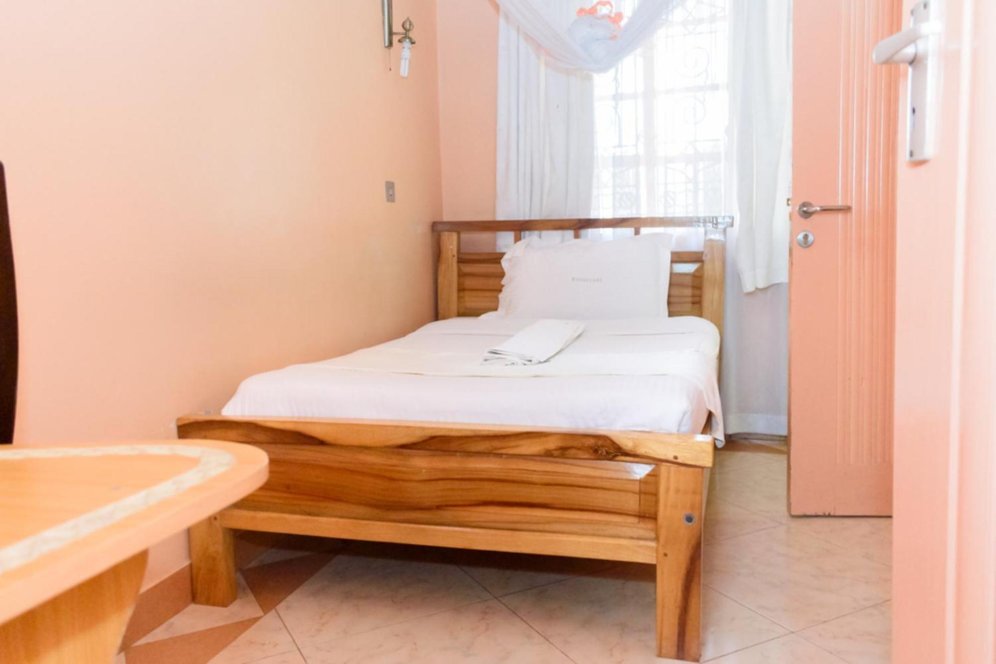 Mooreland Hotel ניירובי מראה חיצוני תמונה